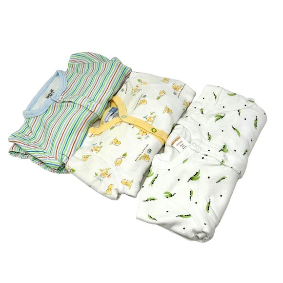 3 Adorable Baby Sleepers 2‎ with feet attached, 1 without feet - Size 3 month - Picture 1 of 8